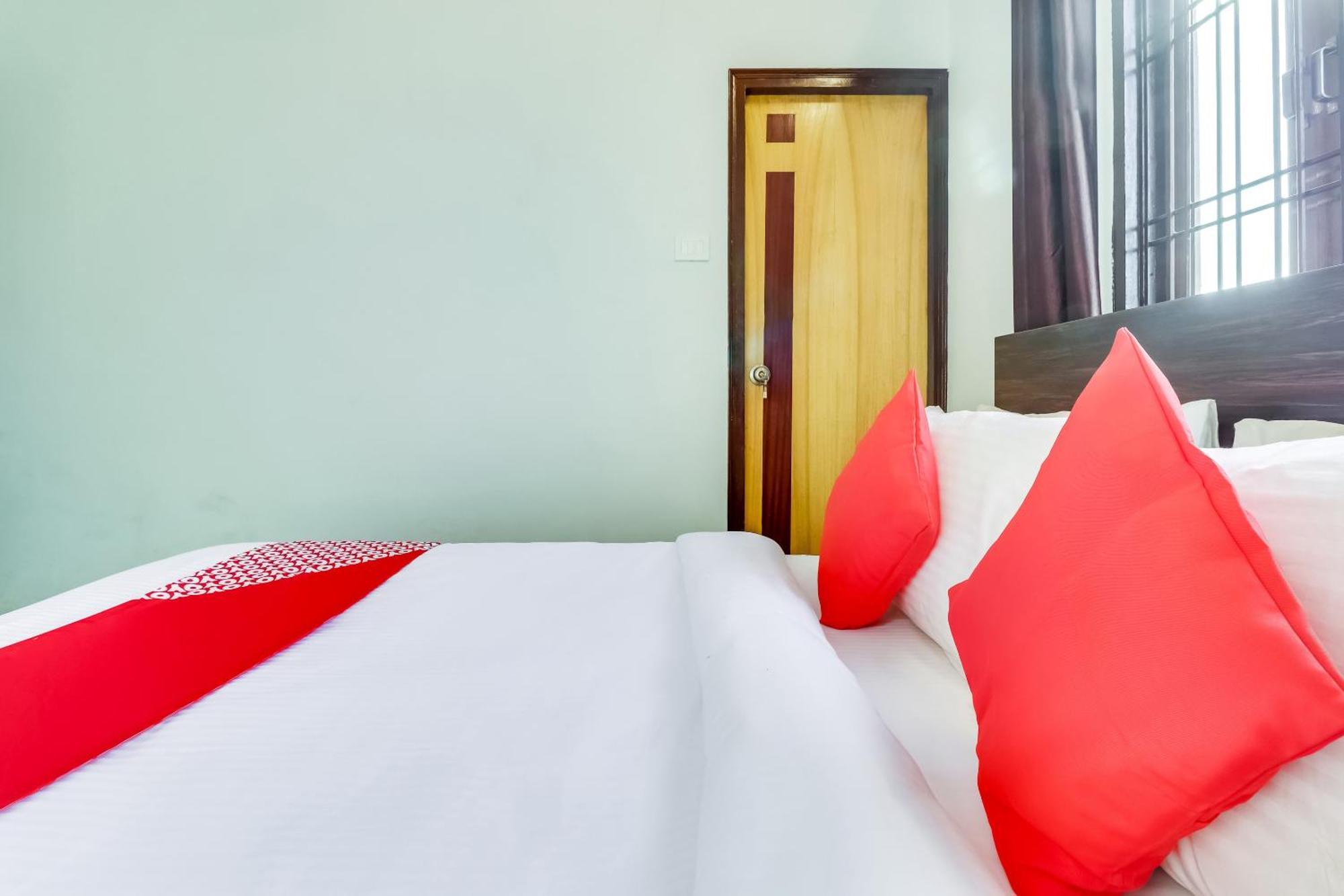 Hotel O The Velvet Chinhat Tiraha Kültér fotó