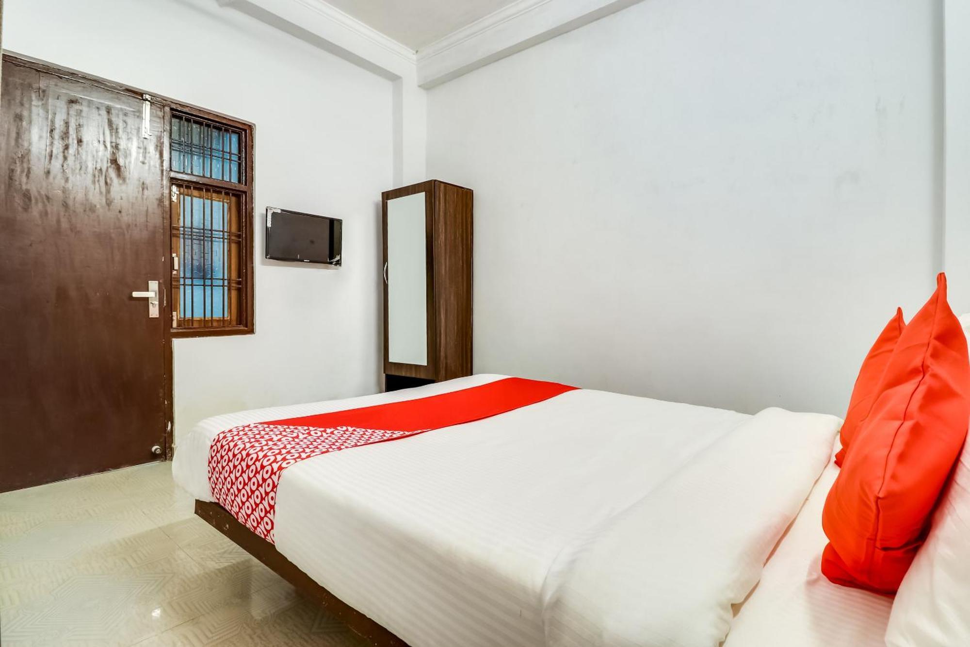 Hotel O The Velvet Chinhat Tiraha Kültér fotó
